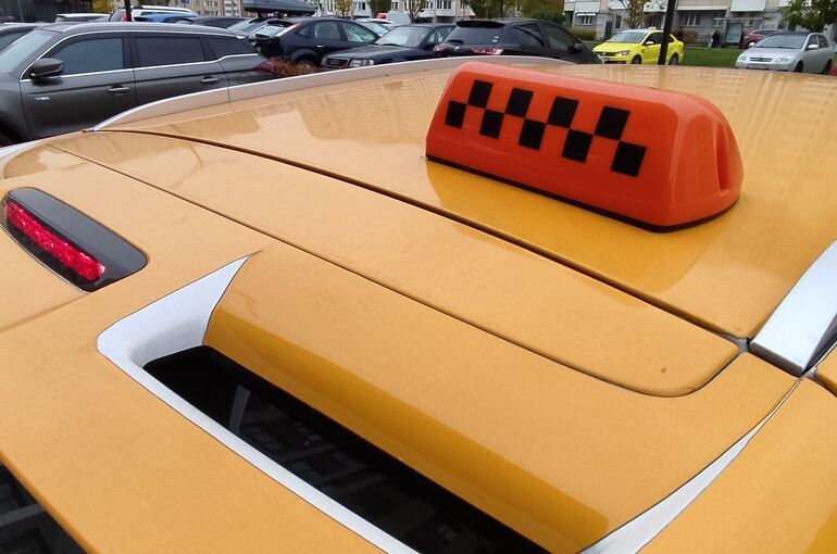 От тонировки до перегруза: по каким причинам могут запретить перевозку пассажиров