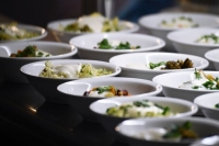 Врач объяснила, почему школьникам не хватает 20 минут на обед