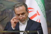 Арагчи рассказал, как Россия помогает Ирану в войне с США и Израилем