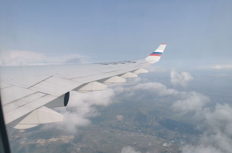 Минтранс: Почти 21 тыс. пассажиров перевезли из ОАЭ и Омана с начала недели