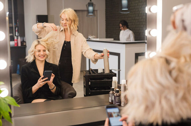 В Роспотребнадзоре рассказали, как выбрать безопасный салон красоты