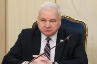 Сенатор Денисов назвал решительным переход Китая к широкому внедрению ИИ