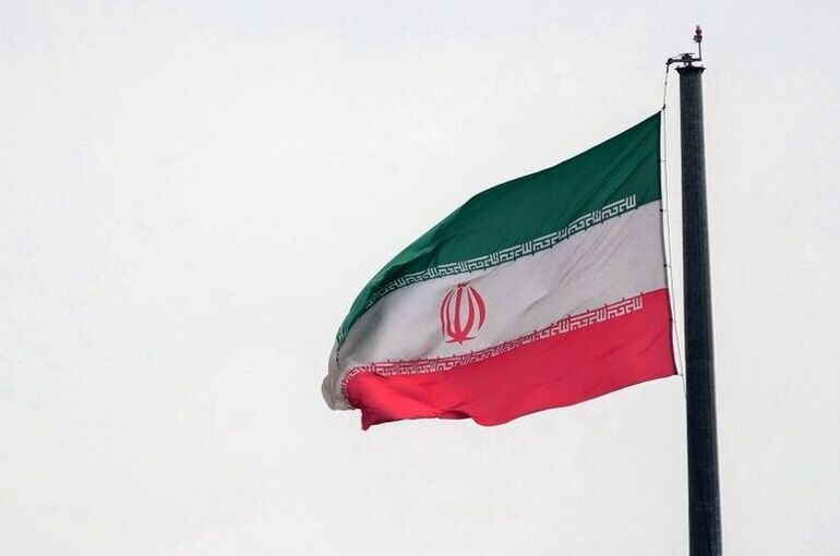 Политолог: Устойчивость Ирана важна для стратегического равновесия России