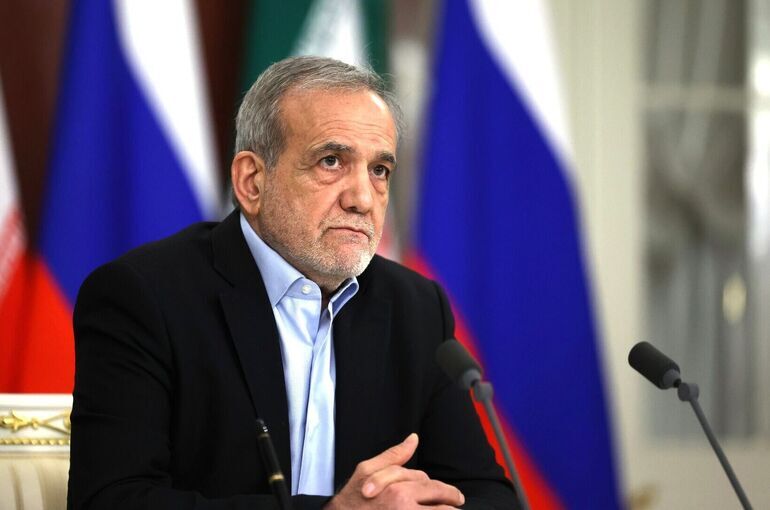 Президент Ирана назвал репарации одним из условий завершения конфликта с США