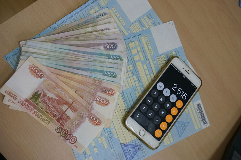 Минтруд разъяснил, как оплачивается больничный сотрудника после увольнения