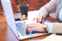 Роскачество: Работодатели имеют право следить за сотрудниками при помощи ИИ