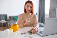 Россиянам разъяснили, когда самолечение допустимо, а когда опасно