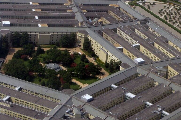 В Пентагоне заявили, что продолжают поставки оружия на Украину