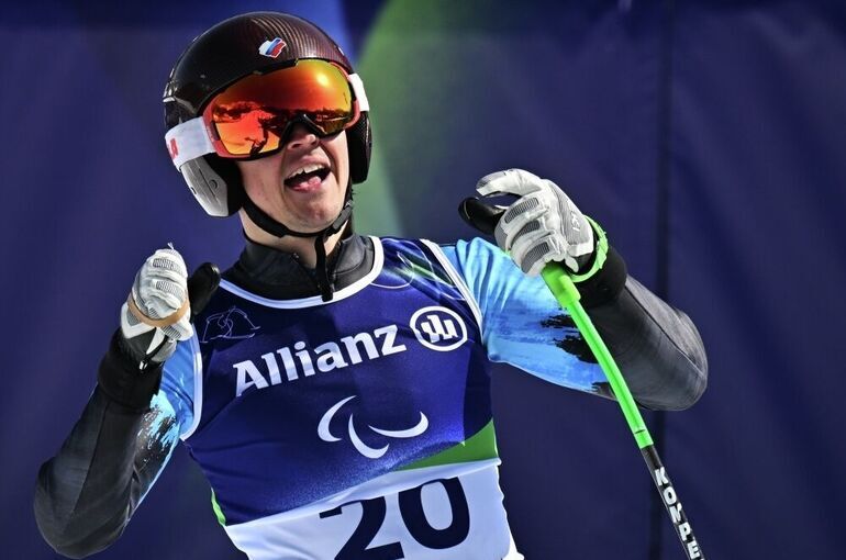 Лыжник Алексей Бугаев выиграл бронзу на Паралимпиаде-2026