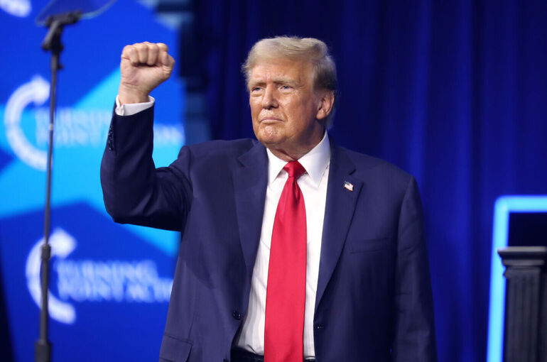 Трамп призвал Китай и другие страны направить военные корабли в Ормузский пролив