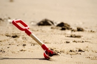 Взрослых предлагают штрафовать за отдых на детских пляжах