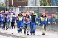 Коммунисты предложили обязать мигрантов иметь медицинский полис