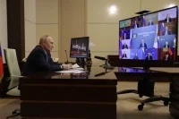 Путин: Участники СВО борются за выбор жителей Крыма и Новороссии быть с Россией