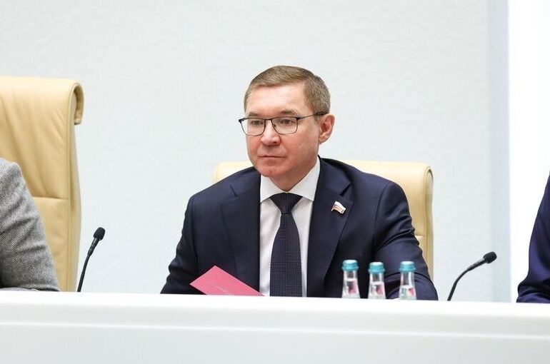 Сенатор Якушев назвал непростой ситуацию на жилищном рынке 