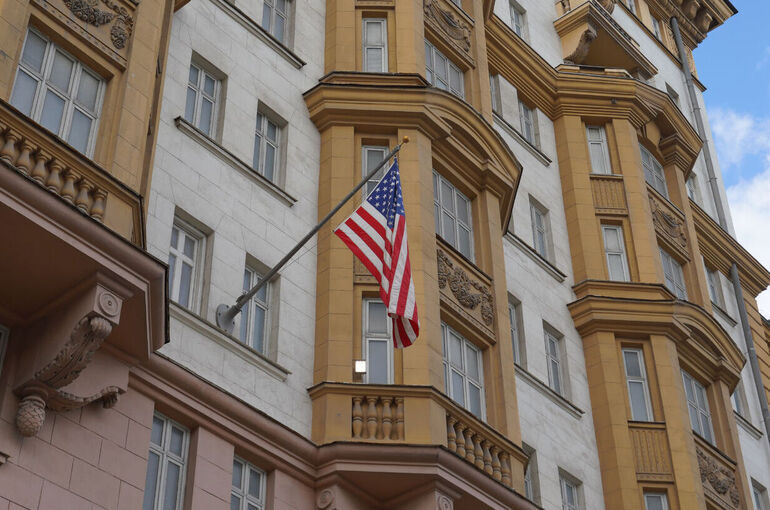 Конгрессвумен США Луна заявила о кампании по нагнетанию напряженности с РФ