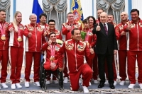 Путин: Наставники чемпионов Паралимпиады подтвердили уровень отечественной тренерской школы