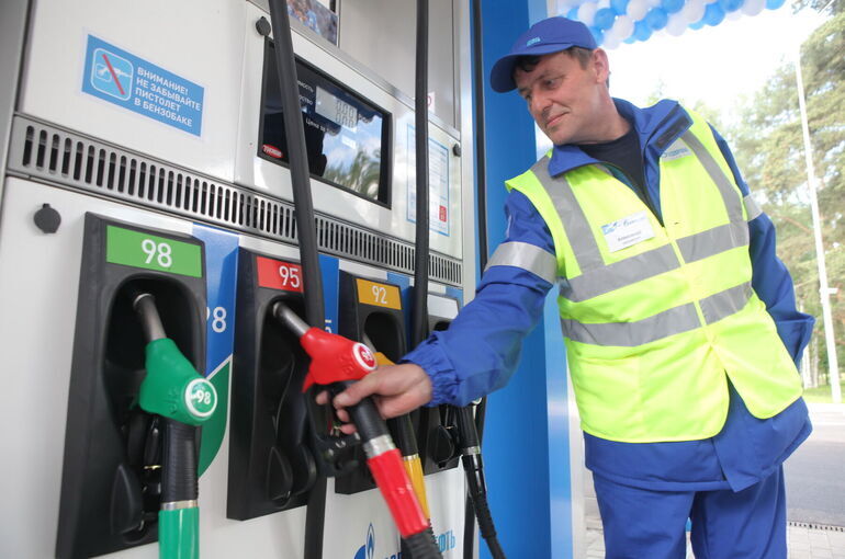 Сдержать цены на бензин позволит модернизация нефтеперерабатывающих заводов