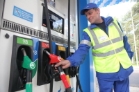 Сдержать цены на бензин позволит модернизация нефтеперерабатывающих заводов