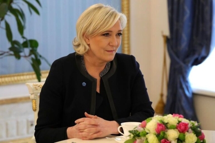 Ле Пен заявила, что Орбан защищает интересы своей страны