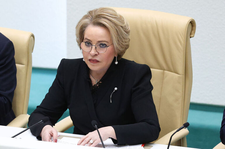 Матвиенко рассказала о продолжении традиций фронтового служения русского театра