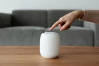IT-эксперт рассказал, как обезопасить себя от слежки через умные устройства