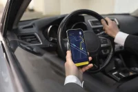 Минпромторг добавил четыре автомобиля в список для работы в такси