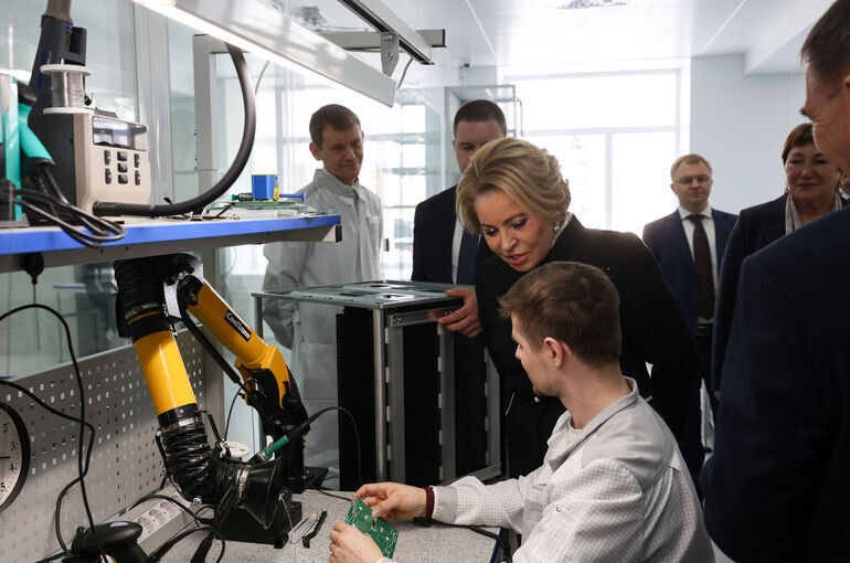 Матвиенко посетила Курганский индустриальный парк