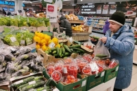 Наценку на социально значимые продукты предложили ограничить