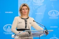 «Его в дверь, а он в окно»: Захарова высмеяла попытки Зеленского «втиснуться» в ЕС