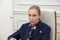 Сенатор призвала учитывать специфику регионов при выделении субсидий на санавиацию