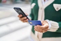 Минфин осенью оценит необходимость введения НДС на операции по СБП