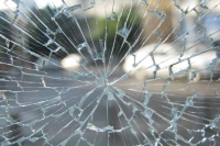 Русский дом в Праге закидали «коктейлями Молотова»