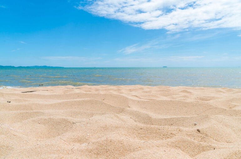 Роспотребнадзор разрешит использовать пляжи Анапы после восстановления уровней песка