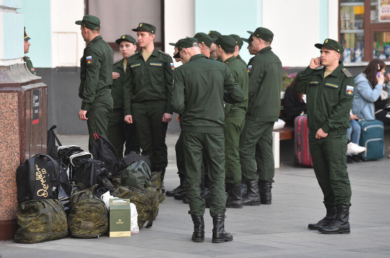 Генштаб: Отправка призывников к месту службы будет происходить дважды в год