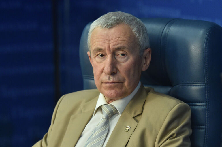 Андрей Климов: Плата за проход по Ормузскому проливу повлияет как минимум на треть стран мира