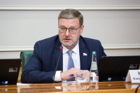 Сенатор Косачев: Военных преступников Украины установят поименно и накажут