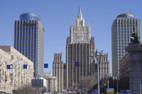 МИД: Россия откажется поставлять нефть странам, поддерживающим потолок цен