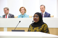 Глава парламента Мозамбика выступила в Совете Федерации