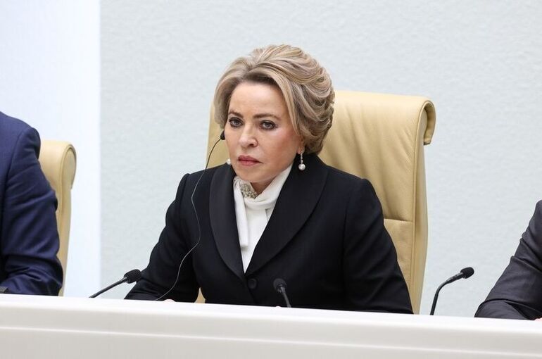 Матвиенко предложила включать недобросовестных подрядчиков в черные списки