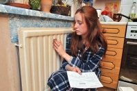 Кому жаловаться на горячие батареи в жаркую погоду