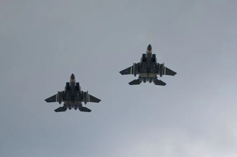 Политолог назвал возможную причину больших потерь ВВС США в Иране