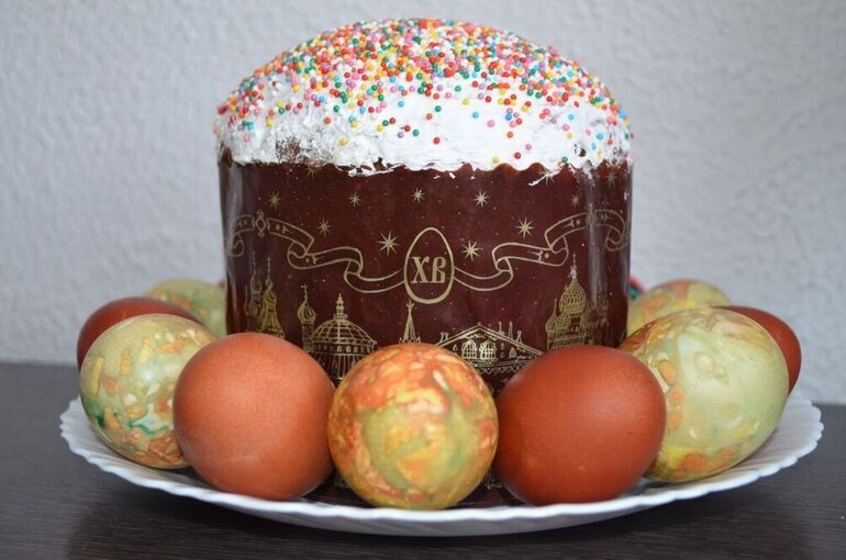 Испечь пасхальный кулич обойдется дешевле