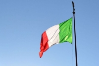 В Италии заявили, что конфликт с Ираном ставит под угрозу мировое лидерство США