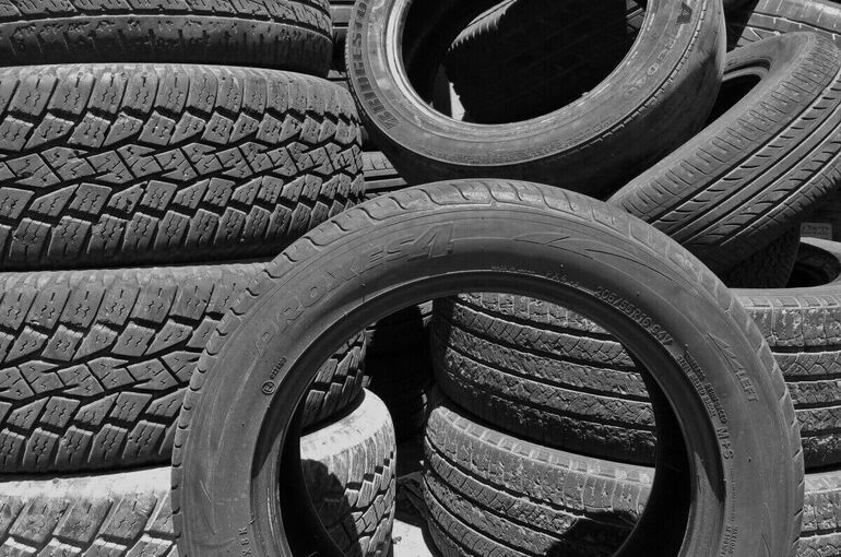 «Известия»: До трети дешевых шин могут пропасть с российского рынка