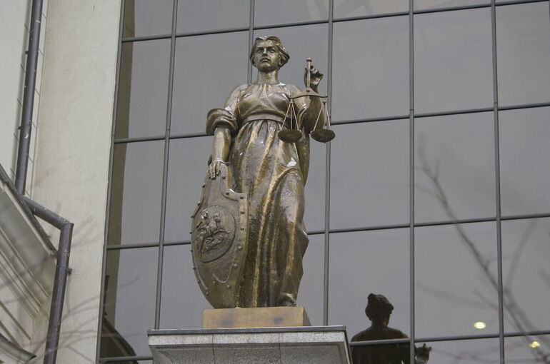 Экс-замглавы управления Минобороны Васенина приговорили к 6 годам колонии