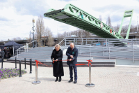 В Калининграде открыли новый пешеходный мост