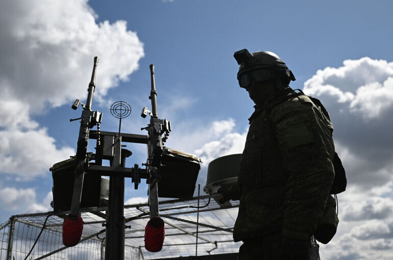 Военный политолог назвал слова Зеленского о встрече с Путиным «сотрясанием воздуха»