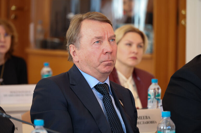 Сенаторы обсудили в МПА СНГ организацию нормирования труда с учетом цифровизации