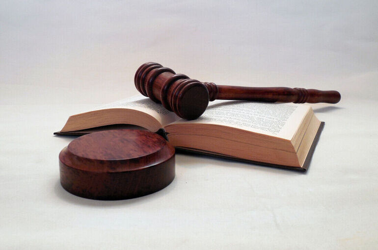 В Москве арестовали журналиста Олега Ролдугина