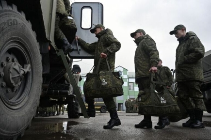 Армию России предложили использовать для защиты соотечественников за рубежом